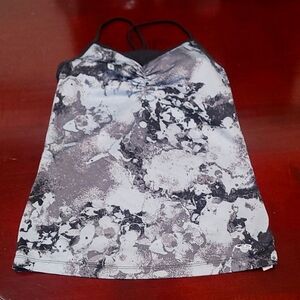 Abstract Print Tank